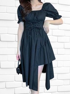 ʕ·ᴥ·ʔNWOT MIA Black Puff-Sleeve Asymmetrical Corset Dress